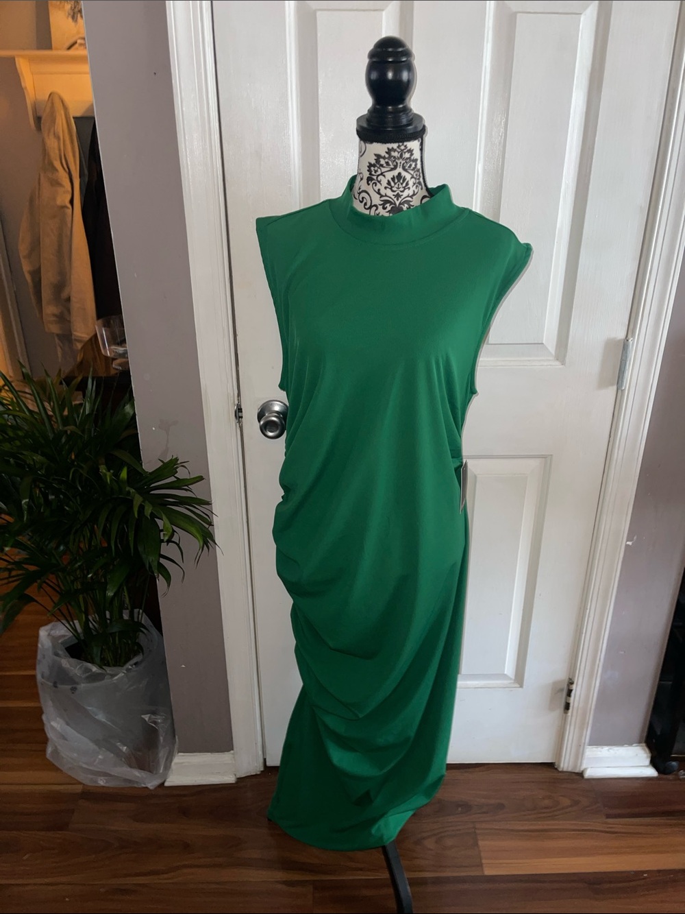 Eloquii nwt Sleeveless Green Draped Dress